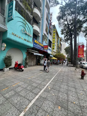 VỊ TRÍ VÀNG Q.10, BÁN NHÀ MẶT TIỀN KD 6 TẦNG LÝ THƯỜNG KIỆT, GẦN HÙNG VƯƠNG PLAZA, SHR