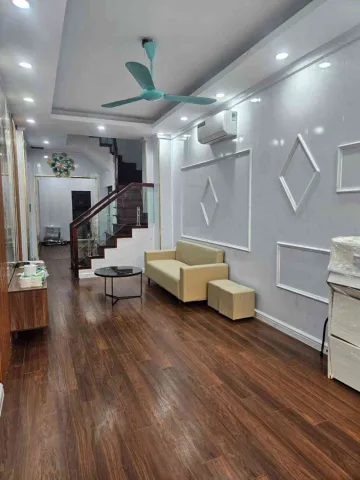 Dành cho gia đình mua ở Nguyễn Ngọc Nại 52m2, ô tô đỗ cửa, thoáng mát, 12.8 tỷ