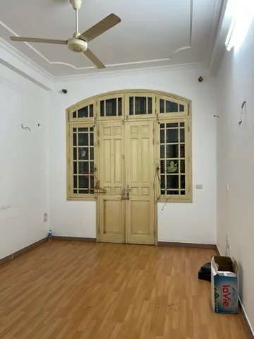 Cho thuê Nhà riêng 60m2 giá 27 triệu tại Đường Nguyên Hồng Phường Láng Hạ Quận Đống Đa Hà Nội