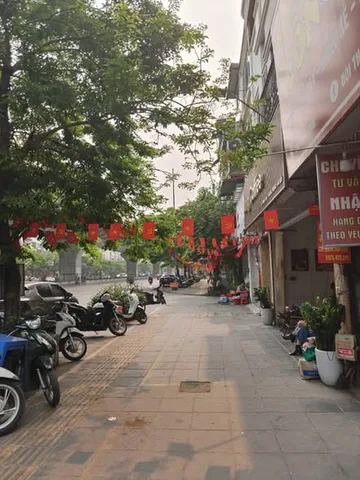Bán Nhà mặt phố Minh Khai - Hai  Bà Trưng  231m2 - Mặt tiền 5m nở hậu -  giá 61.6 tỷ t