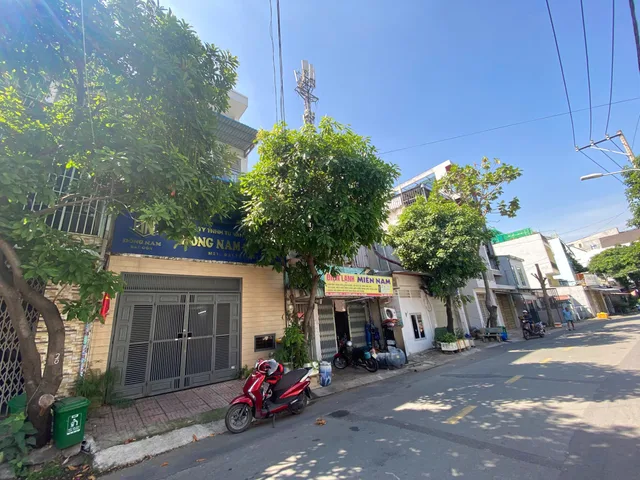 Nhà 5 Tầng MT đường 339_Phước Long B_Quận 9_Gần Đỗ Xuân Hợp_Tiện ra Ga Metro_Nhà mới dọn vào ở ngay