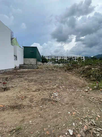 Bán Đất 85m2 có sẵn 85 m2 thổ cư giá 2.8 tỷ tại Xã Vĩnh Hiệp Thành phố Nha Trang Khánh Hòa