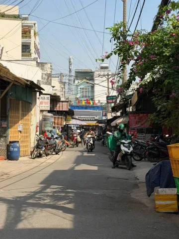 Bán Nhà riêng 42m2 có sẵn 42 m2 thổ cư giá 4.85 tỷ tại Đường Lê Đình Cẩn Phường Bình Trị Đông Quận Bình Tân TP. Hồ Chí Minh