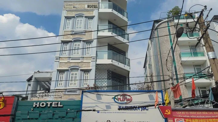 Bán Toà Nhà 5 Tầng MT Đỗ Xuân Hợp_Phước Long B_Quận 9_Có Thang Máy_Sàn 850m2_Thu Nhập 45Tr/tháng