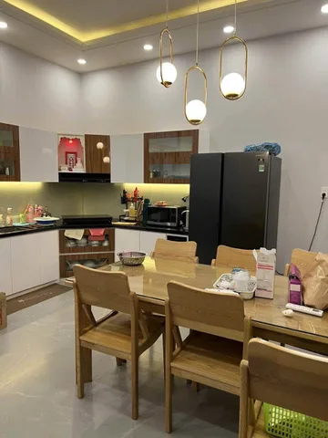Bán Nhà riêng 100m2 có sẵn 100 m2 thổ cư giá 5 tỷ tại Đường Lê Đại Hành Phường Phú Thủy Thành phố Phan Thiết Bình Thuận