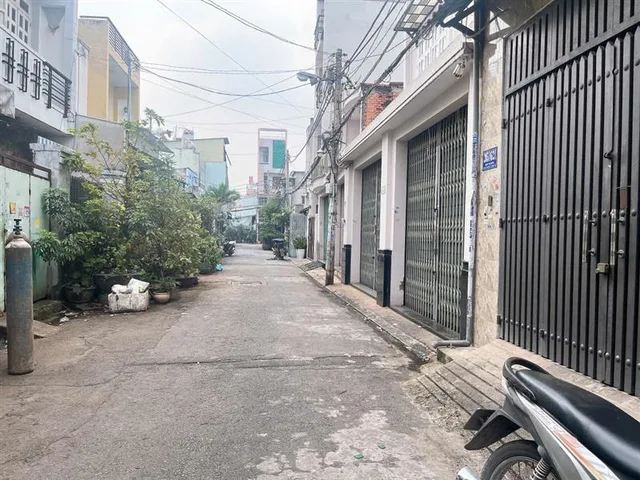 Bán Nhà riêng 65m2 có sẵn 65 m2 thổ cư giá 6.95 tỷ tại Đường Bình Trị Đông Phường Bình Trị Đông Quận Bình Tân TP. Hồ Chí Minh