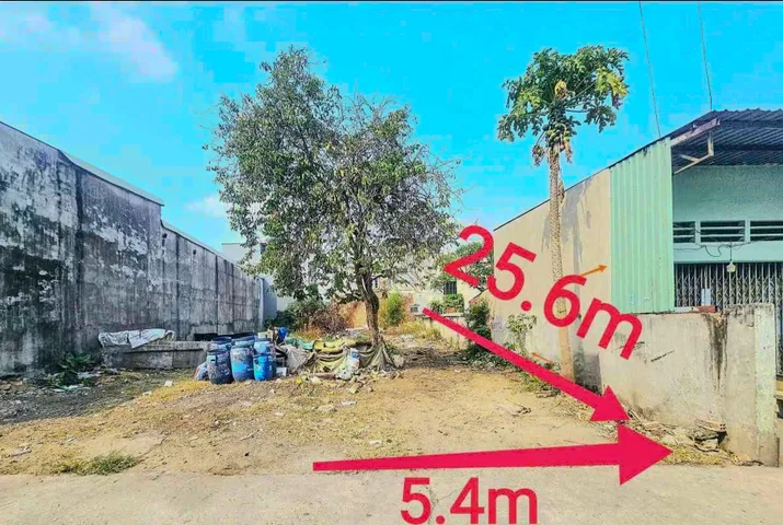 BÁN ĐẤT DĨ AN- CHỈ HƠN 27 TRIỆU/M2 ĐẤT NGUYỄN THỊ MINH KHAI NỞ HẬU GIÁ 4.5 TỶ