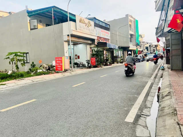 🔥🔥 BÁN LÔ GÓC NGÕ 68 CÁI TẮT – AN ĐỒNG – AN DƯƠNG 73m² chỉ 2,35 tỷ
LH 0979087664