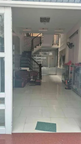 ✨ Vị trí đẹp, mặt tiền, thích hợp mở văn phòng, spa, showroom…
👉 Đang  làm VP Công Ty