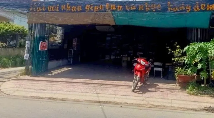 Bán nhà mặt tiền tỉnh lộ 824 mỹ hạnh 10m ngang sổ hồng công chứng nhanh