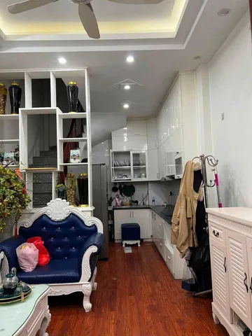 Cho thuê Nhà riêng 40m2 giá 13.5 triệu Tại Phạm Văn Đồng - Phường Xuân Đỉnh Quận Bắc Từ Liêm Hà Nội