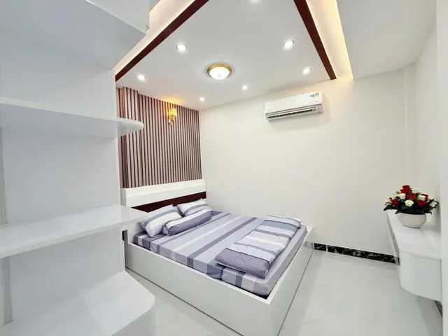 CITYLAND PHAN VĂN TRỊ SÁT MẶT TIỀN  2 TẦNG 3PN FULL NỘI THẤT 6.X TỶ GÒ VẤP