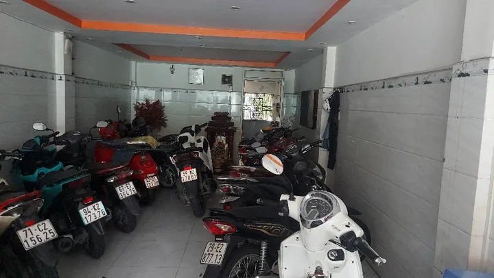 MẶT TIỀN HÒA BÌNH KHU VIP TÂN PHÚ - 5 LẦU THOÁNG TRƯỚC SAU - DÒNG TIỀN DỰ KIẾN 40TR/THÁNG