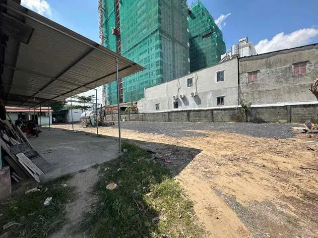 Cho thuê Mặt bằng đất 1800m có nhà 2PN giá 30 triệu/tháng Quốc Lộ 1K phường Linh Xuân Thủ Đức