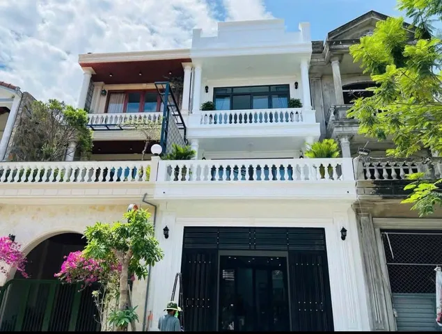 🏡Bán Nhà 3 Tầng Tân Cổ Điển Bên cạnh Sân bóng Green City , Tỉnh Lộ 10, Huế