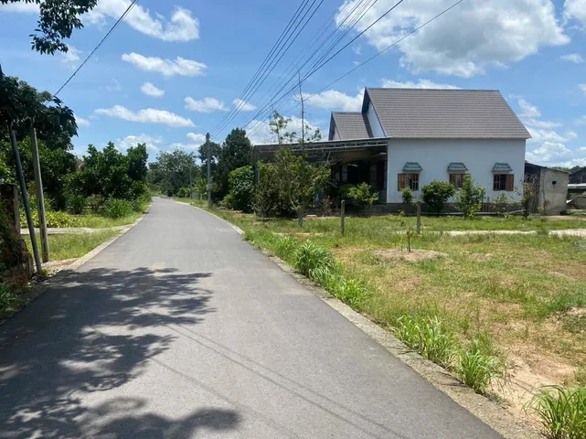 Bán Đất 750m2 có sẵn 300 m2 thổ cư giá 585 triệu tại Xã Trừ Văn Thố TP. Hồ Chí Minh