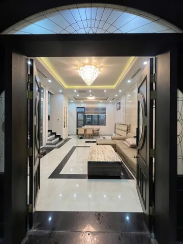 VH190. Cho thuê nguyên căn tại Vinhomes Imperial Cực Đẹp