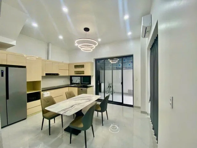 VH206. CHO THUÊ NGUYÊN CĂN VINHOMES MARINA – KHU ĐÓNG - NHÀ XẺ KHE