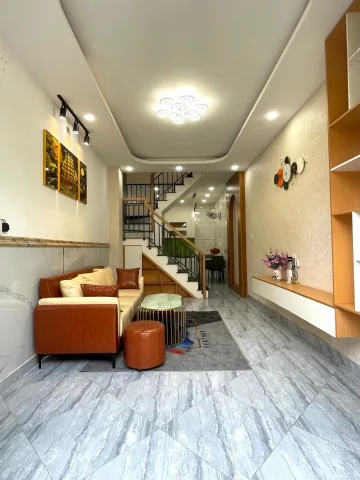 TÂN BÌNH – NHÀ ĐẸP Ở NGAY – 34M² – 2 TẦNG – 2PN – GẦN MẶT TIỀN – NHỈNH 4 TỶ