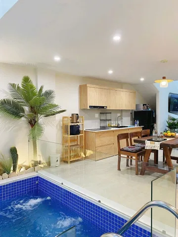 Villa Biệt thự Hồ Bơi Sơn Trà -Gần biển Mân Thái-Sẵn dòng tiền 40 triệu-Giá 12,4 tỷ