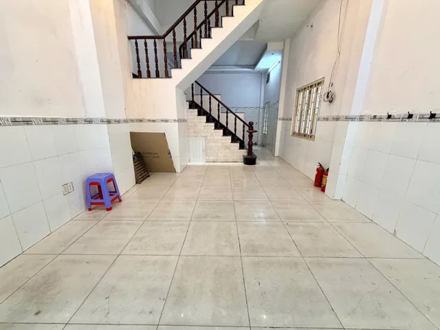 KẾ NGUYỄN HỮU CẢNH LANDMARK 81 BÌNH THẠNH 42M² 3 TẦNG 4PN 6,48 TỶ