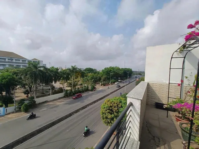 Nhà 4 Tầng MT Liên Phường_Phước Long B_Quận 9_Tuyến đường huyết mạch_Gần The Global City