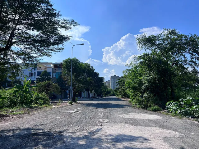 Bán Đất Trục Chính D5_KDC Nam Long_Phước Long B_Quận 9_Gần The Global City