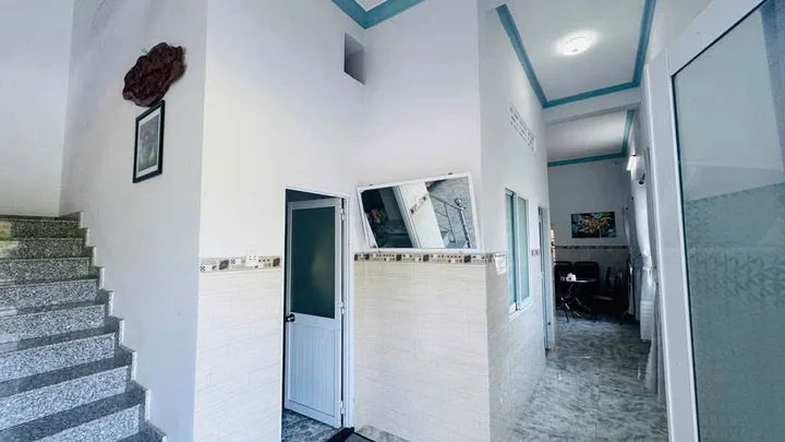 CĂN GÓC CẦN BÁ.N GẤP CÒN 3.9tỷ , MT XUÂN DIỆU, thuộc dự án Barimex Long Tâm
Diện tích : 6,3x19=111,4m2 thổ cư toàn bộ