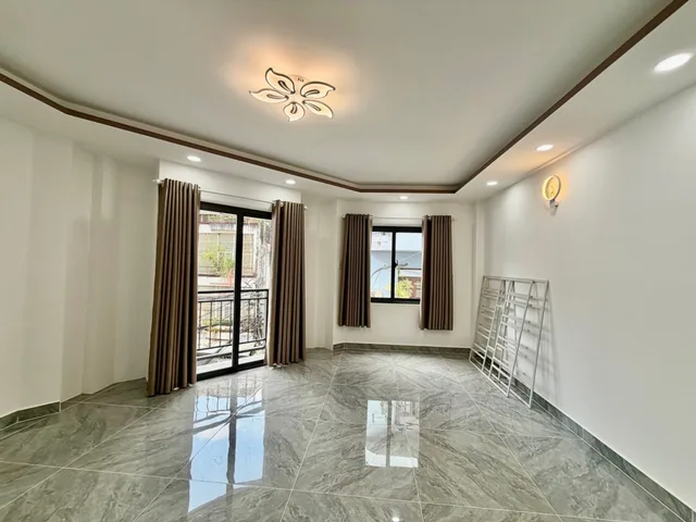🔥 HẺM 489 HUỲNH VĂN BÁNH – LÔ GÓC 2 MẶT HẺM – XE TẢI TRÁNH NHAU – NHÀ XÂY MỚI