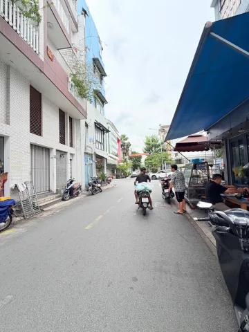 HXH THÍCH QUẢNG ĐỨC – 62M² – 3 TẦNG BTCT – 4PN – DÒNG TIỀN 17TR/THÁNG – SÁT QUẬN 1