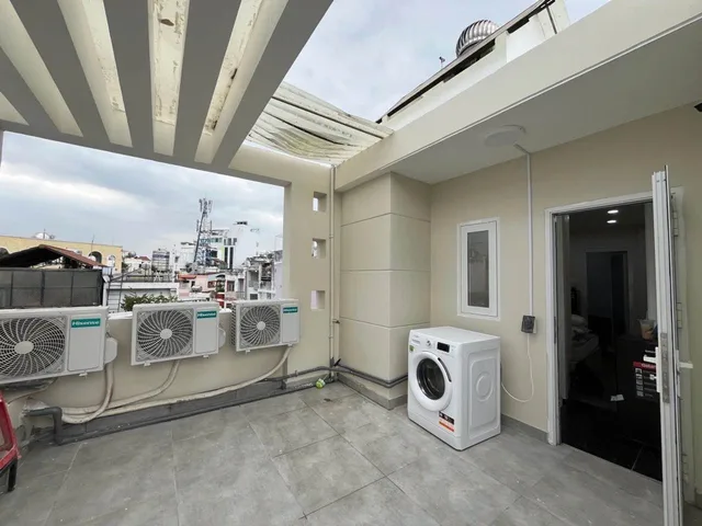 MẶT TIỀN ĐƯỜNG TRƯỜNG SA THOÁNG MÁT NGAY TRUNG TÂM - 4 TẦNG - 45M2 - SỔ VUÔNG