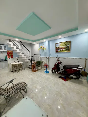 TRUNG TÂM TÂN SƠN NHÌ - NHÀ MỚI ĐẸP VÀO Ở NGAY- CHƯA TỚI 4 TỎI- DÂN CƯ HIỆN HỮU- AN NINH.