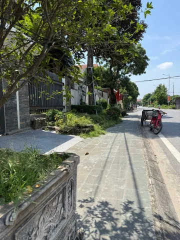 SIÊU BIỆT THỰ MẶT PHỐ, VĂN GIANG, NỘI THẤT XỊN SÒ, ĐƯỜNG RỘNG VỈA HÈ ,96 TRIỆU/M2.