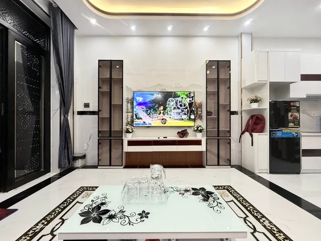 HXH THÍCH QUẢNG ĐỨC – PHÚ NHUẬN | NHÀ MỚI 100% – VUÔNG A4 – 4 TẦNG – FULL NỘI THẤT