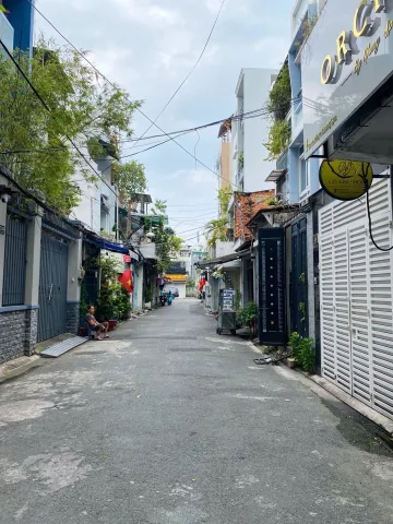 NGAY KHU A4 HOÀNG VĂN THỤ – HẺM 8M – SÁT SÂN BAY – NHÀ 80M²