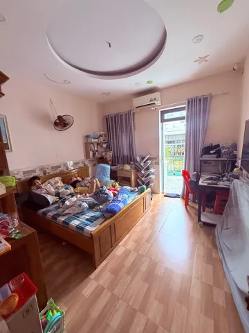 TÂN KỲ TÂN QUÝ GẦN KÊNH NƯỚC ĐEN 56M² 3 TẦNG 4PN HẺM Ô TÔ THÔNG 6.3 TỶ