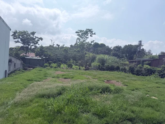 Bán Đất 1800m2 có sẵn 1500 m2 thổ cư giá 4.5 tỷ tại - Chọn - Xã Lộc Lâm Huyện Bảo Lâm Lâm Đồng