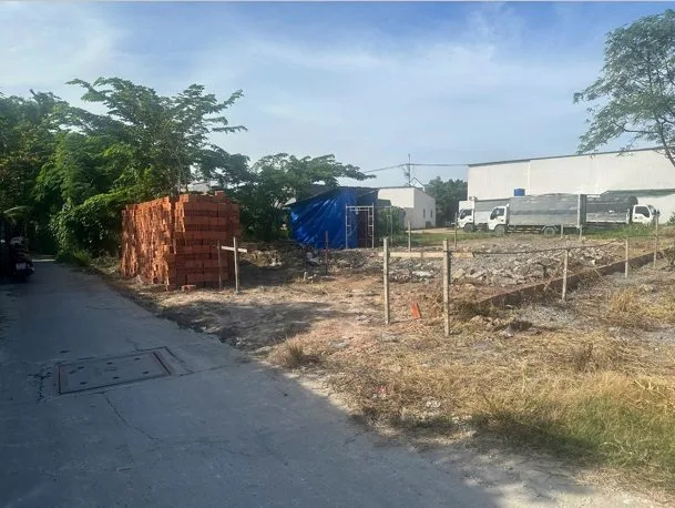 🔹CHÍNH CHỦ BÁN ĐẤT Nhờ AE môi giới chạy phụ HH 2% tại Hóc Môn, TP.HCM; 0777656969