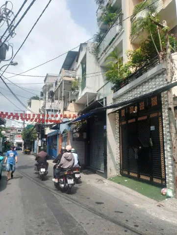 HẺM XE TẢI TRẦN THỊ TRỌNG – CÁCH MẶT TIỀN CHỈ 20M – KINH DOANH TỐT 🔥