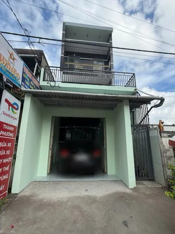 Bán nhà 1 trệt 2 lầu đường lý thái tổ nhơn trạch đồng nai.