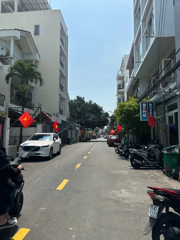 ‼️CHỈ BẰNG GIÁ ĐẤT - NHÀ 2 TẦNG MT PHAN THÚC DUYỆN - PHỐ TÂY AN THƯỢNG - GẦN BIỂN MỸ KHÊ - GIÁ: 15.5 TỶ.