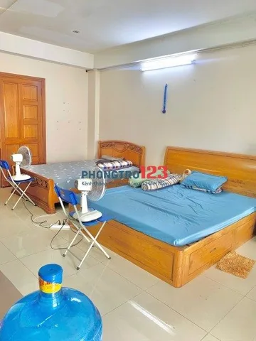 Cần 1 Nam ở ghép phòng 55m2, hiện đang có 2 nam ở, giá 2 triệu, đầy đủ tiện nghi, an ninh, yên tĩnh