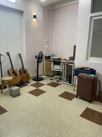 * Kết cấu: 5 tầng kiên cố , 4 phòng ngủ, 5 vệ sinh, phòng khách , bếp, gara ô tô. hẻm ô tô.* Vị trí đẹp, khu dân cư an ninh, dân trí cao