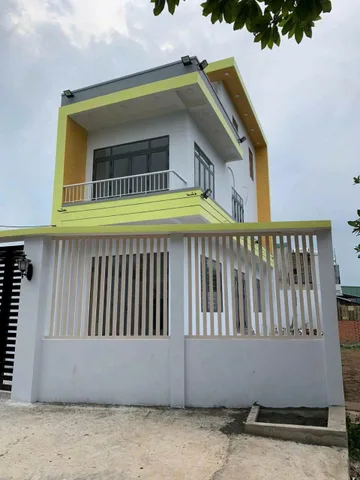 Bán nhà view sông mt Phạm Thị Trâm, Bình Mỹ dt 160m2( 145m2 thổ) 1 lầu, 3pn,2wc giá 4,1 tỷ