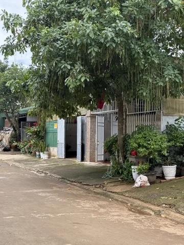 Bán Nhà riêng 120m2 có sẵn 120 m2 thổ cư giá 4.8 tỷ tại Thị trấn Đắk Mil Huyện Đắk Mil Đắk Nông