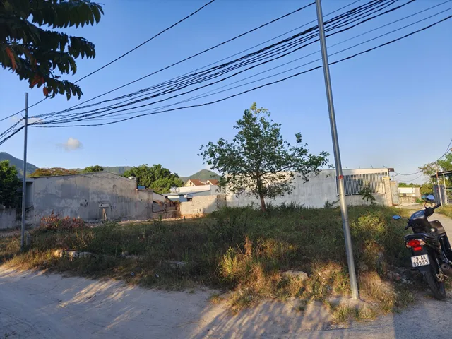 Bán Lô Góc vuông đẹp hẻm Vườn  Xoài tại Phước Lộc, Phước Đồng , Nam Nha Trang - Diện tích: 206,3m². Giá 3ty600