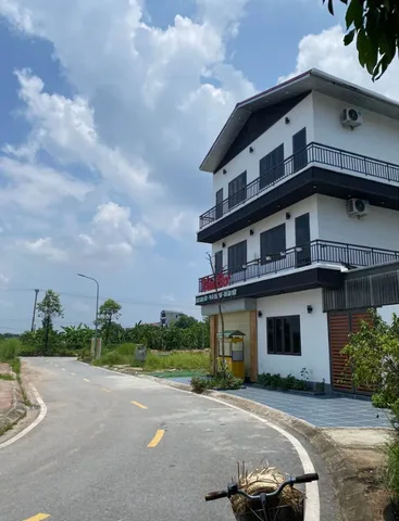 Bán Đất 100m2 có sẵn 100 m2 thổ cư giá 1.3 tỷ tại Phường Xuân Khanh Thị xã Sơn Tây Hà Nội