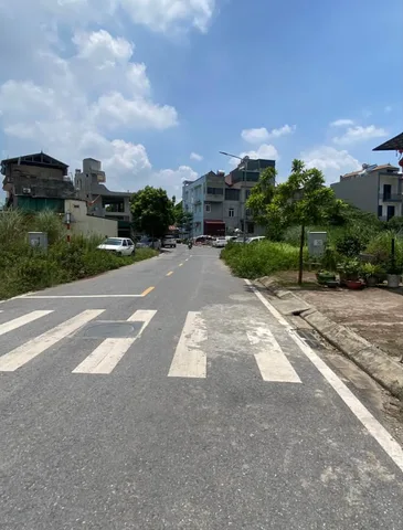Bán Đất 100m2 có sẵn 100 m2 thổ cư giá 1.6 tỷ tại Phường Xuân Khanh Thị xã Sơn Tây Hà Nội