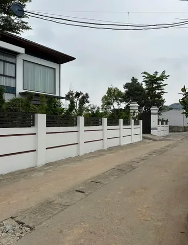 Bán Đất 100m2 có sẵn 100 m2 thổ cư giá 1.3 tỷ tại Phường Xuân Khanh Thị xã Sơn Tây Hà Nội