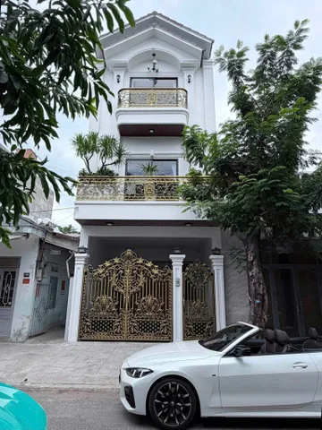 Bán biệt thự tân cổ điển 3 tầng Nguyễn Chích 📌📌📌Làm việc trực tiếp giá tốt !!!